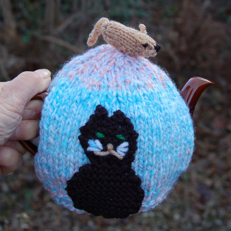Cat tea cosy - hand knitted - to fit a small  teapot  Black Cat and grey mouse