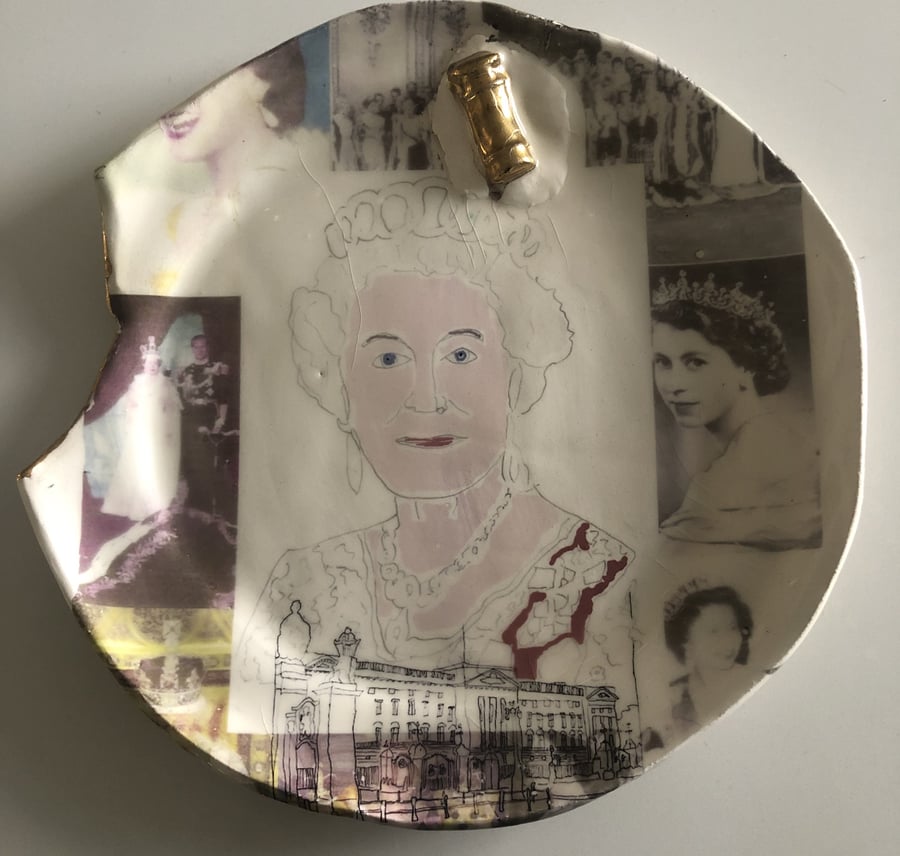 The Queen Plate - The Royal Collection