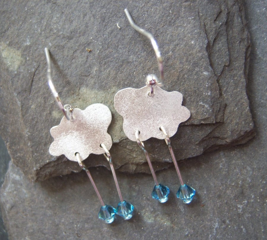 Cloud earrings in sterling silver with crystal raindrops