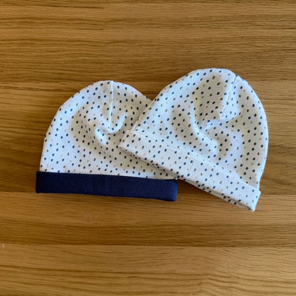 Newborn Baby Hats, Beanie hats. 2 PK. Ideal for the newborn baby 0-3mths - BE02