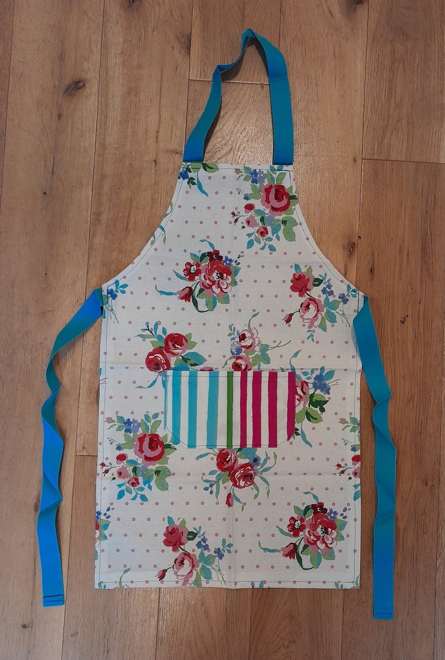 Kid's apron, child's apron