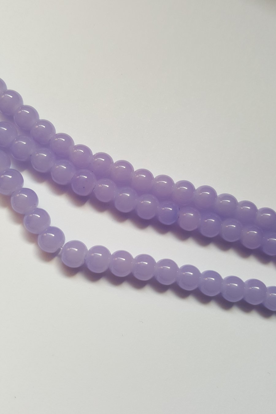 50 x Imitation Jade Glass Beads - Round - 6mm - Lavender 