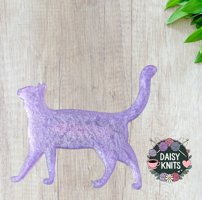 Handmade Sparkly Cat Brooch – Eco Epoxy Resin
