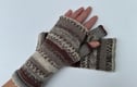 Wrist warmers