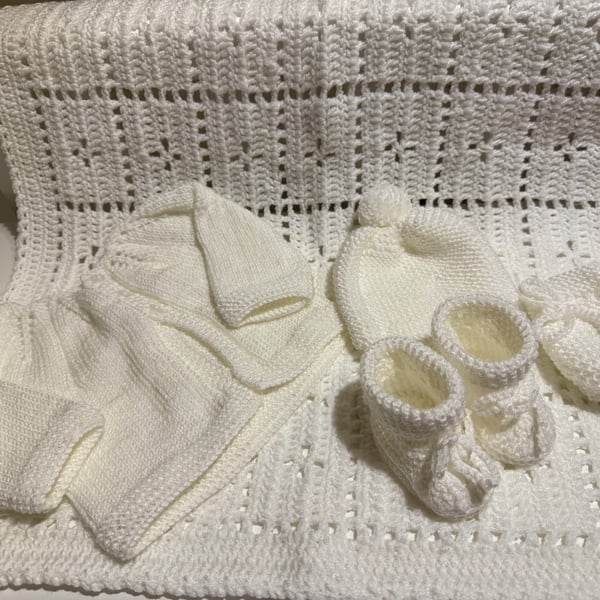 Midwife Crochet Baby Blanket Pattern