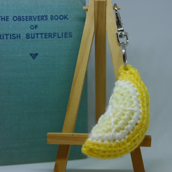 Crochet Lemon slice keyring
