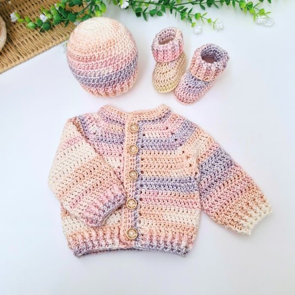 Newborn Crochet Baby Gift Set - Cardigan, Hat & Booties - Peach Pie 