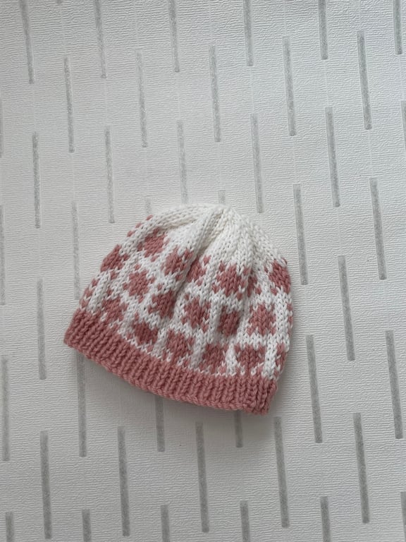 Starburst beanie hat