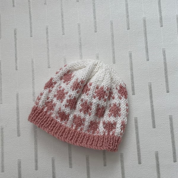 Starburst beanie hat