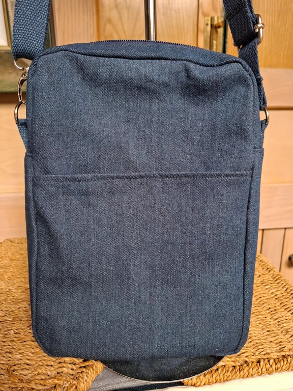 Navy denim boxy bag