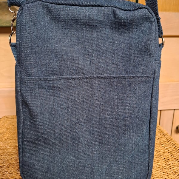 Navy denim boxy bag