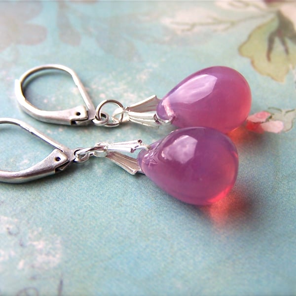 Pink drop earrings, teardrop earrings, bead earrings, Czech glass