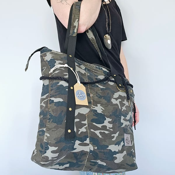 Camo tote bag, sustainable handbag, everyday bag 