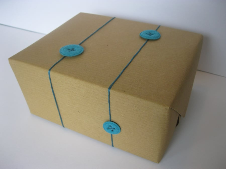 Button String Gift Wrap Set (Blue)
