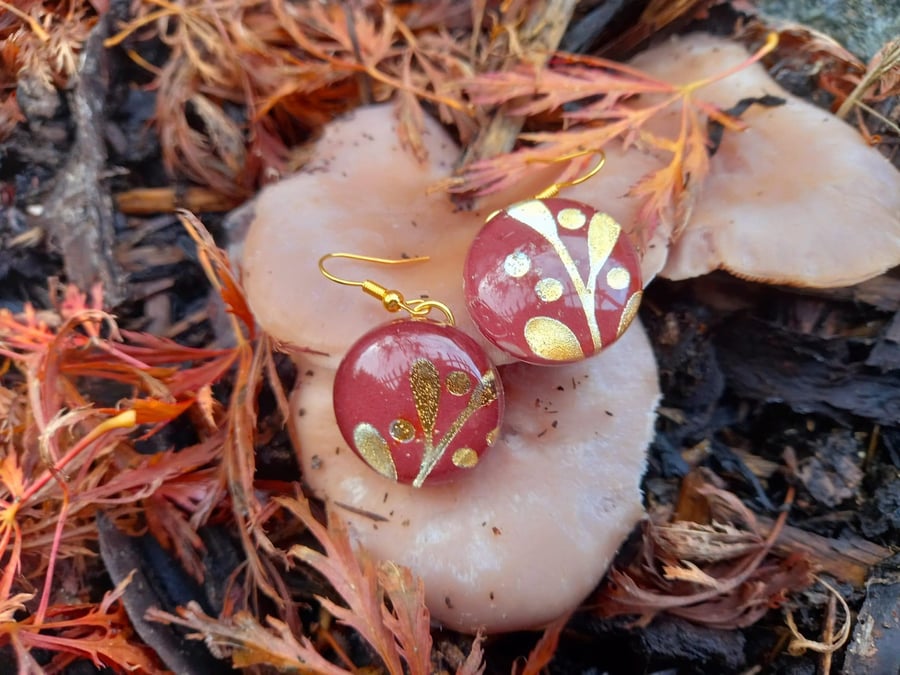 Red and Gold Leaf Circle Dangle Earrings