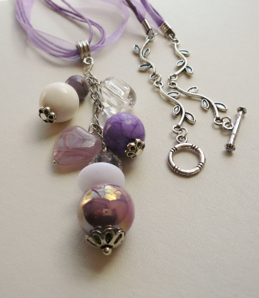Lilac Cluster Mixed Bead Necklace   KCJ431