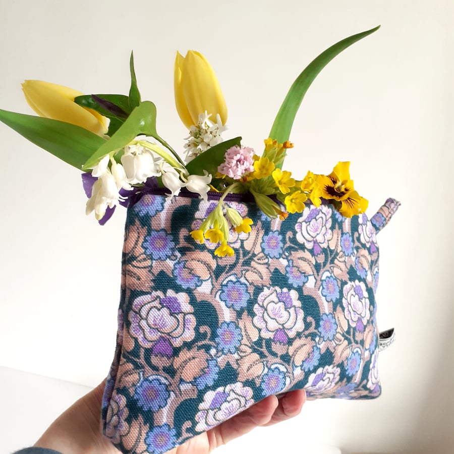Toiletries or make up bag with zip in vintage 1970s floral fabric