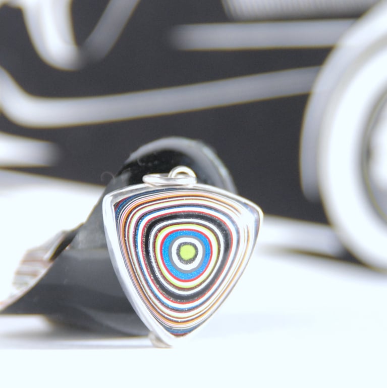 Jeep fordite pendant - triangular bullseye
