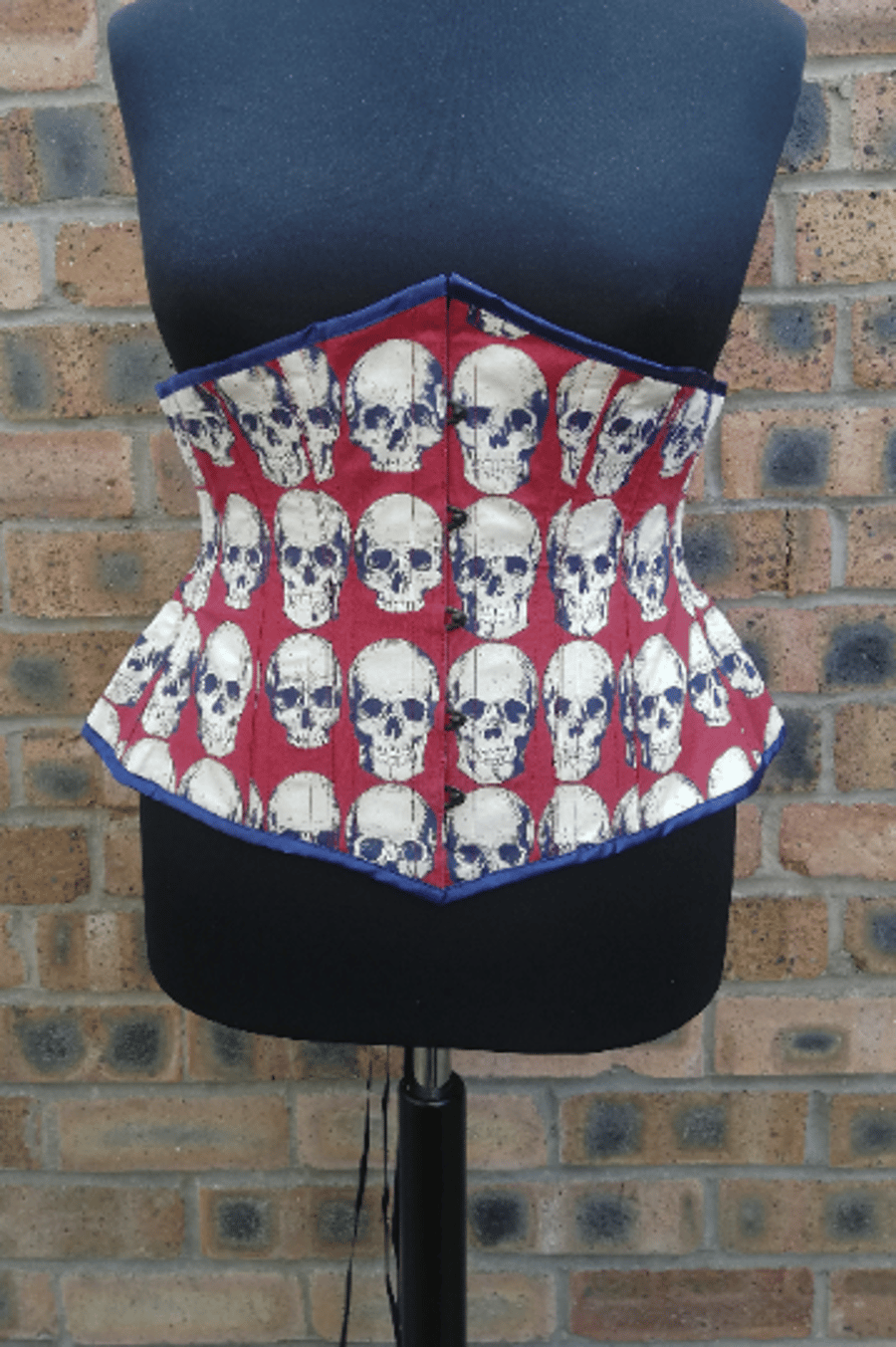 Handmade 30" (76cm) underbust skull design steel boned corset