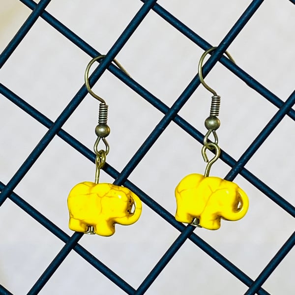 Yellow elephant earrings 