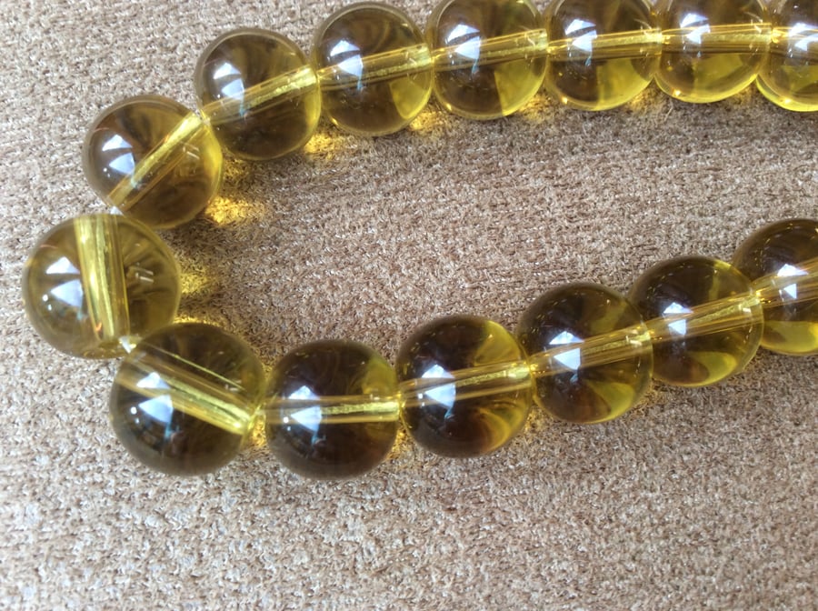 Golden Yellow Round Glass Beads for Jewellery and Craft Projects