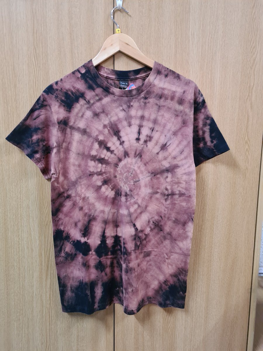 Reverse dyed t-shirt size medium 