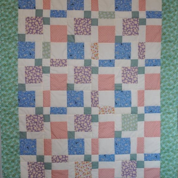 Throw quilt