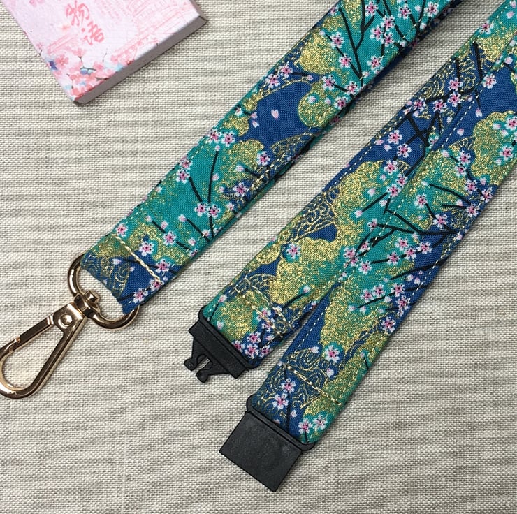 Nikki Li jinsiy aloqa haqida video tomosha qilish