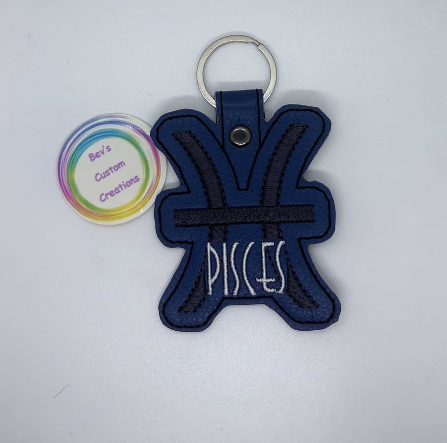 Embroidered Zodiac sign Keyring design - Pisces