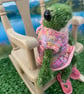 Knitted frog and clothes