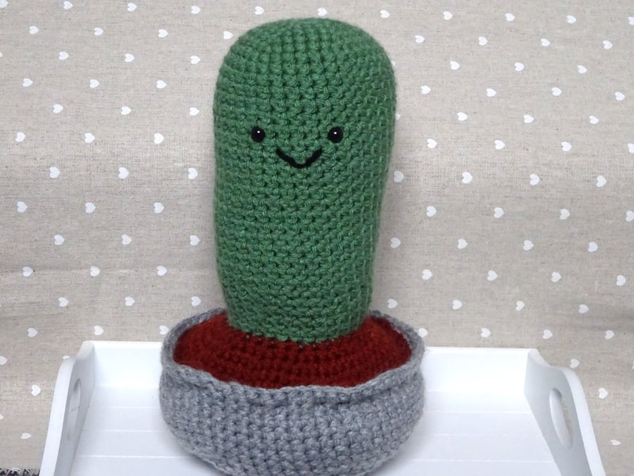 large crochet cactus
