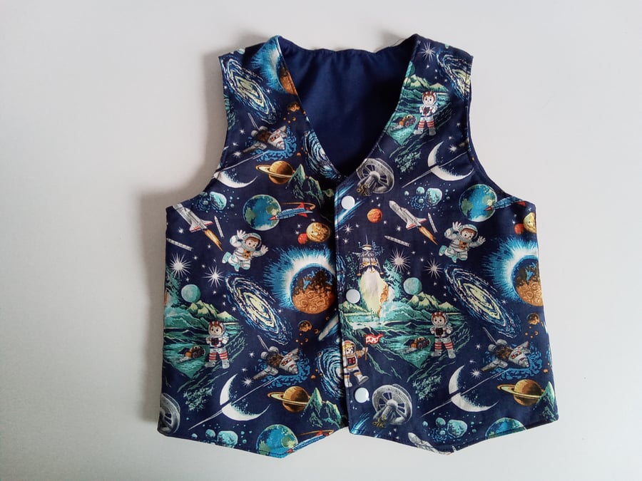 Age 2 years, Boys waistcoat, Astronauts, space, spaceships, boys clothes 