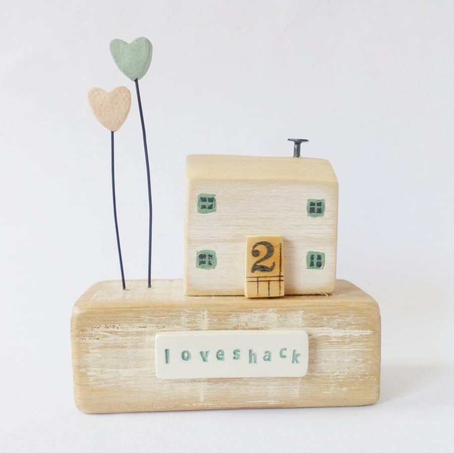 SALE - Wooden house with two clay hearts 'loveshack'