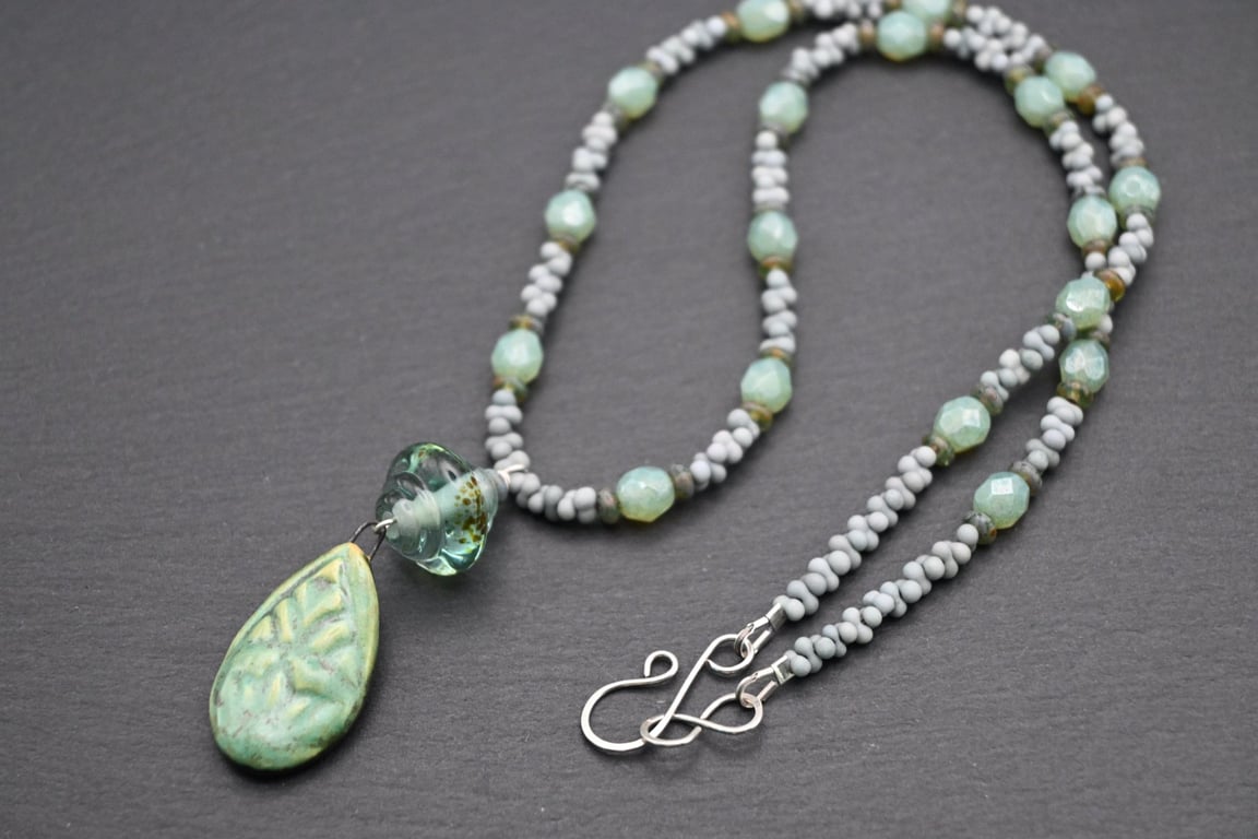 green ceramic and lampwork glass pendant necklace