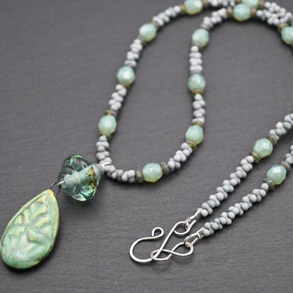 green ceramic and lampwork glass pendant necklace