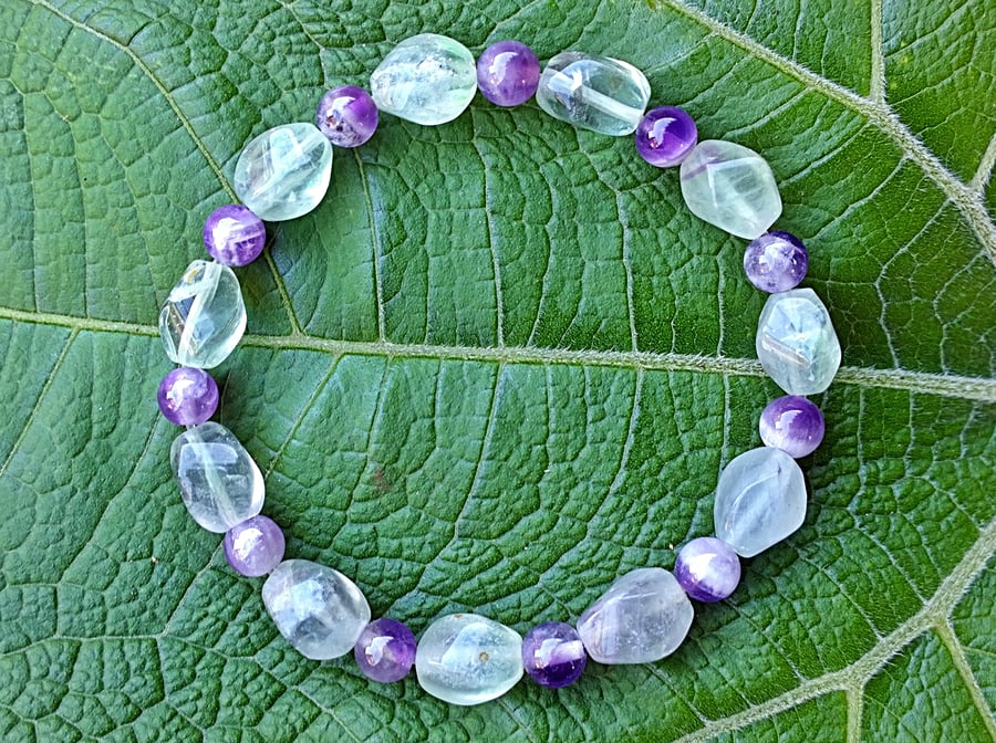 Stretchy Green Fluorite and Chevron Amethyst Bracelet