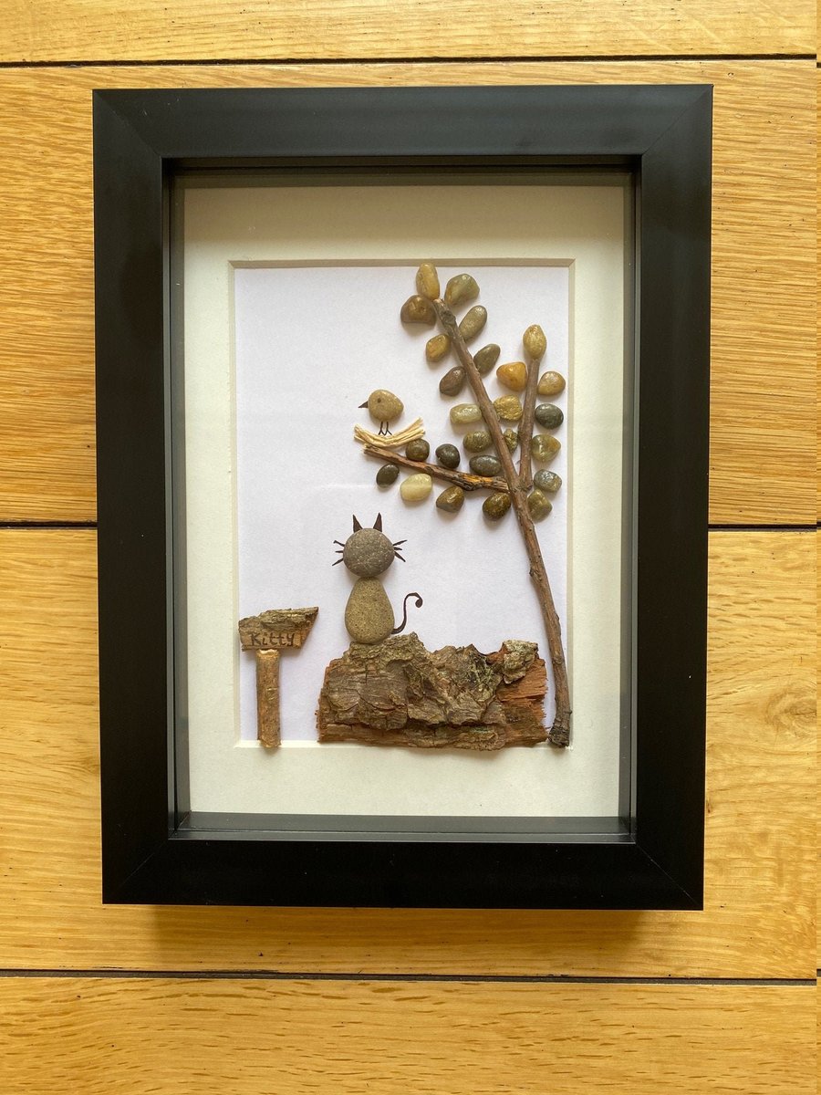 Cat Memorial Gift, Pet Memorial Frame, Handmade Pebble Artwork, Pet Gifts,