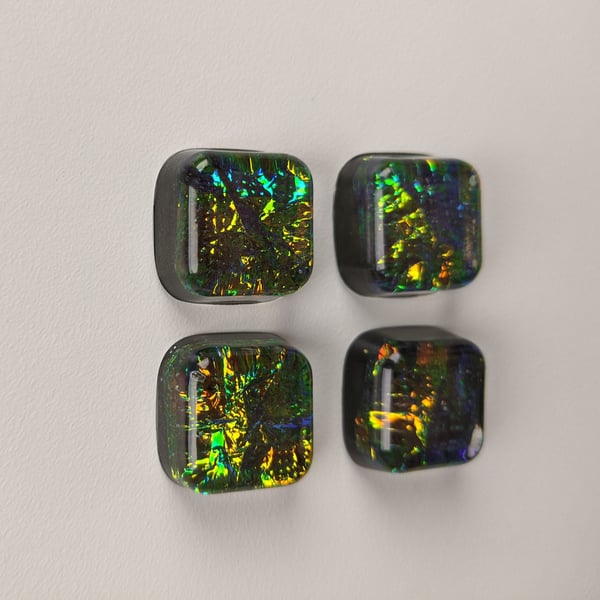 Square jewel beetle effect studs