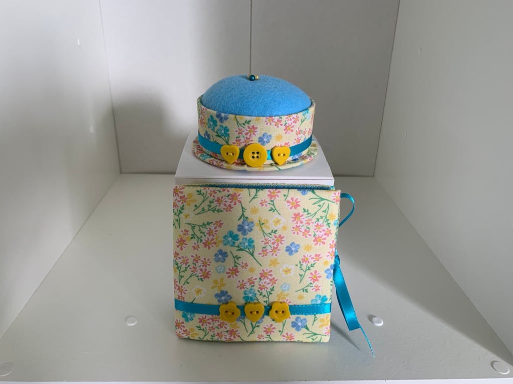Pincushion and Needlebook Set