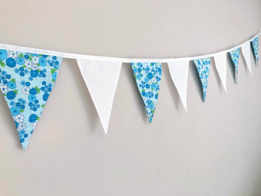 Blue and white floral double sided cotton fabric bunting. Flowery wall hanging. 