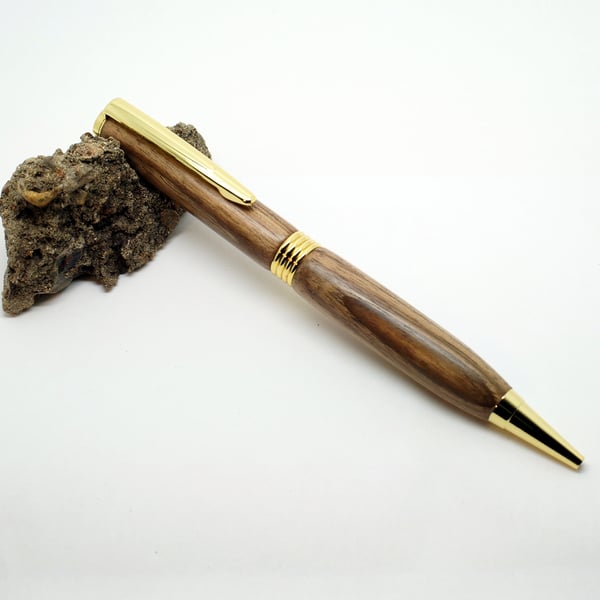 Streamline Pen in English Walnut