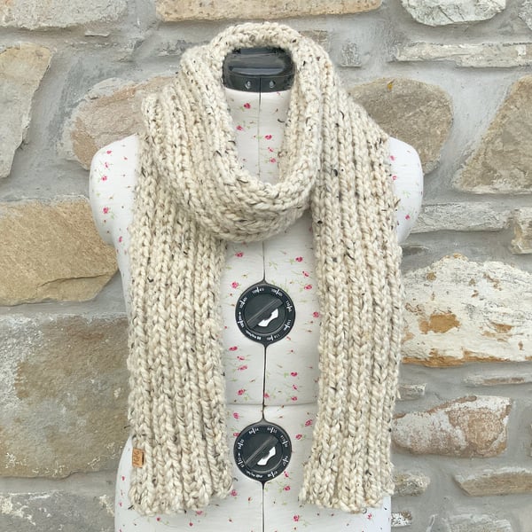 Chunky Scarf. Hand Knitted Scarf. Winter Scarf. Woolly Scarf. Cosy Scarf. Scarf.