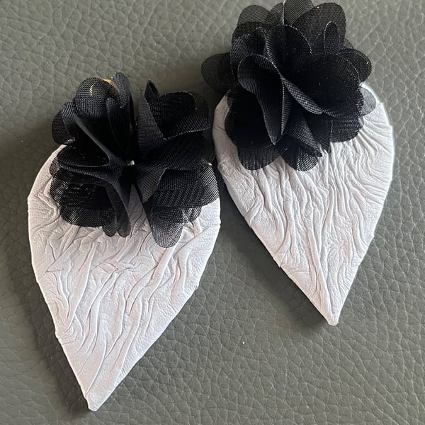 Handcrafted Silver Textured Leather Earrings - Artistic Statement Teardrops