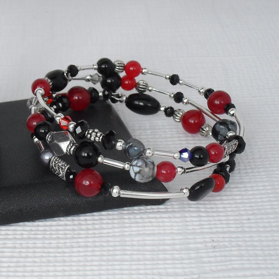 Red and black gemstone and pearl wire wrap bracelet