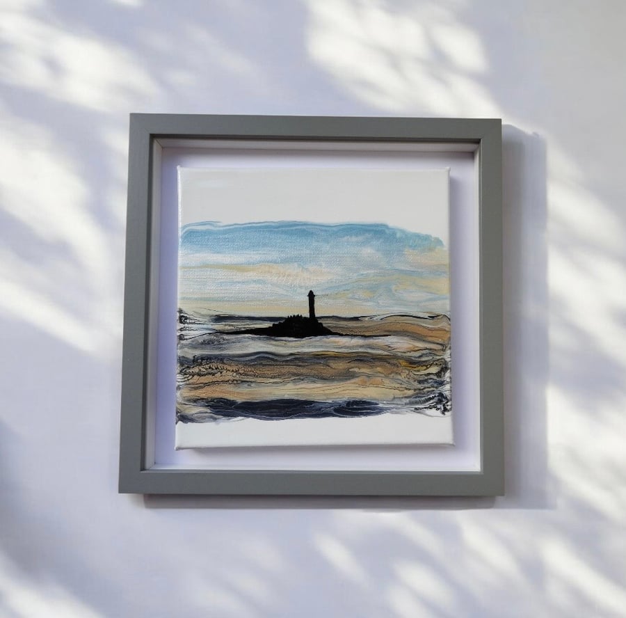 Northumberland hills - lighthouse at Whitley Bay 