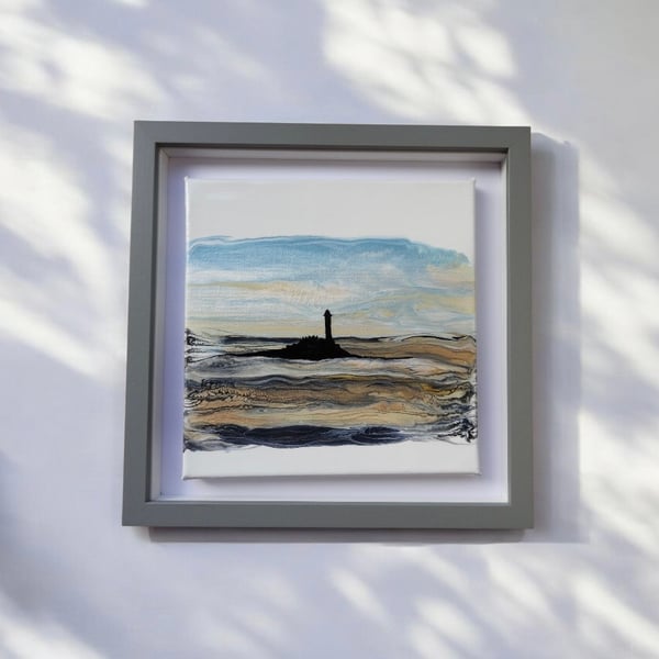 Northumberland hills - lighthouse at Whitley Bay 