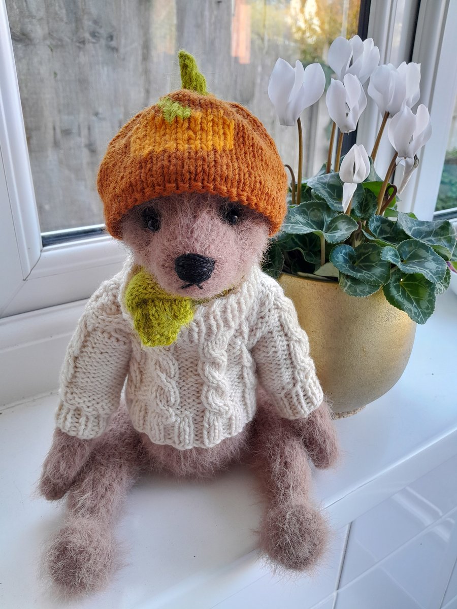 Traditional Knitted Bear