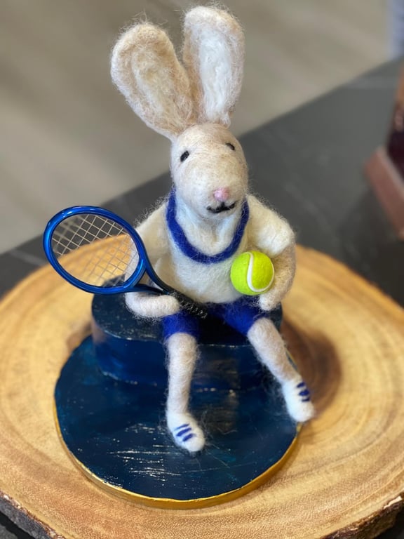 Tennis-playing Bunny