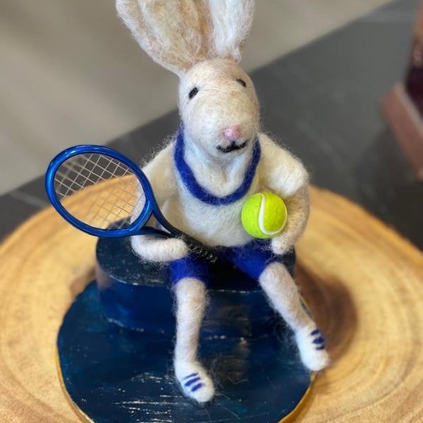 Tennis-playing Bunny
