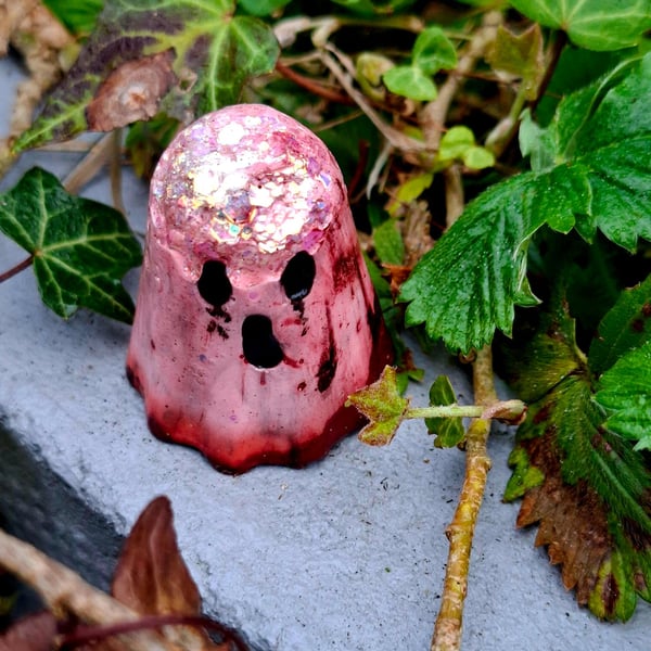 Spooky Cute Mini Ghost Figurines Eco-Resin Glitter Brain Detail Handmade Gothic 